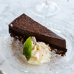 Otel Artemis & Bistro Coquet