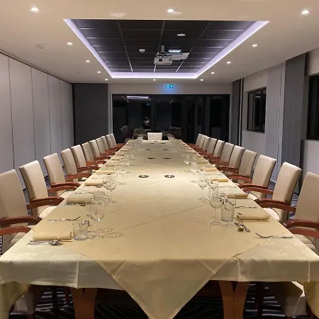 Hotel Artemis & Bistro Coquet