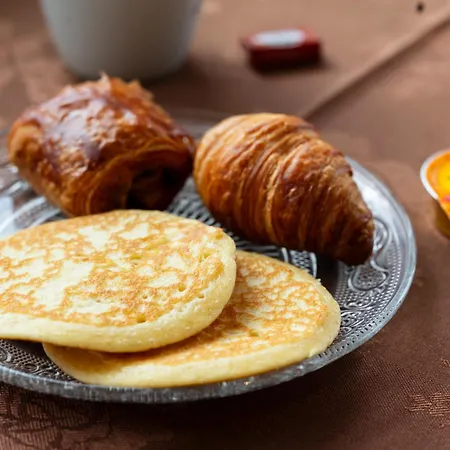 Artemis & Bistro Coquet Hotel Brioude